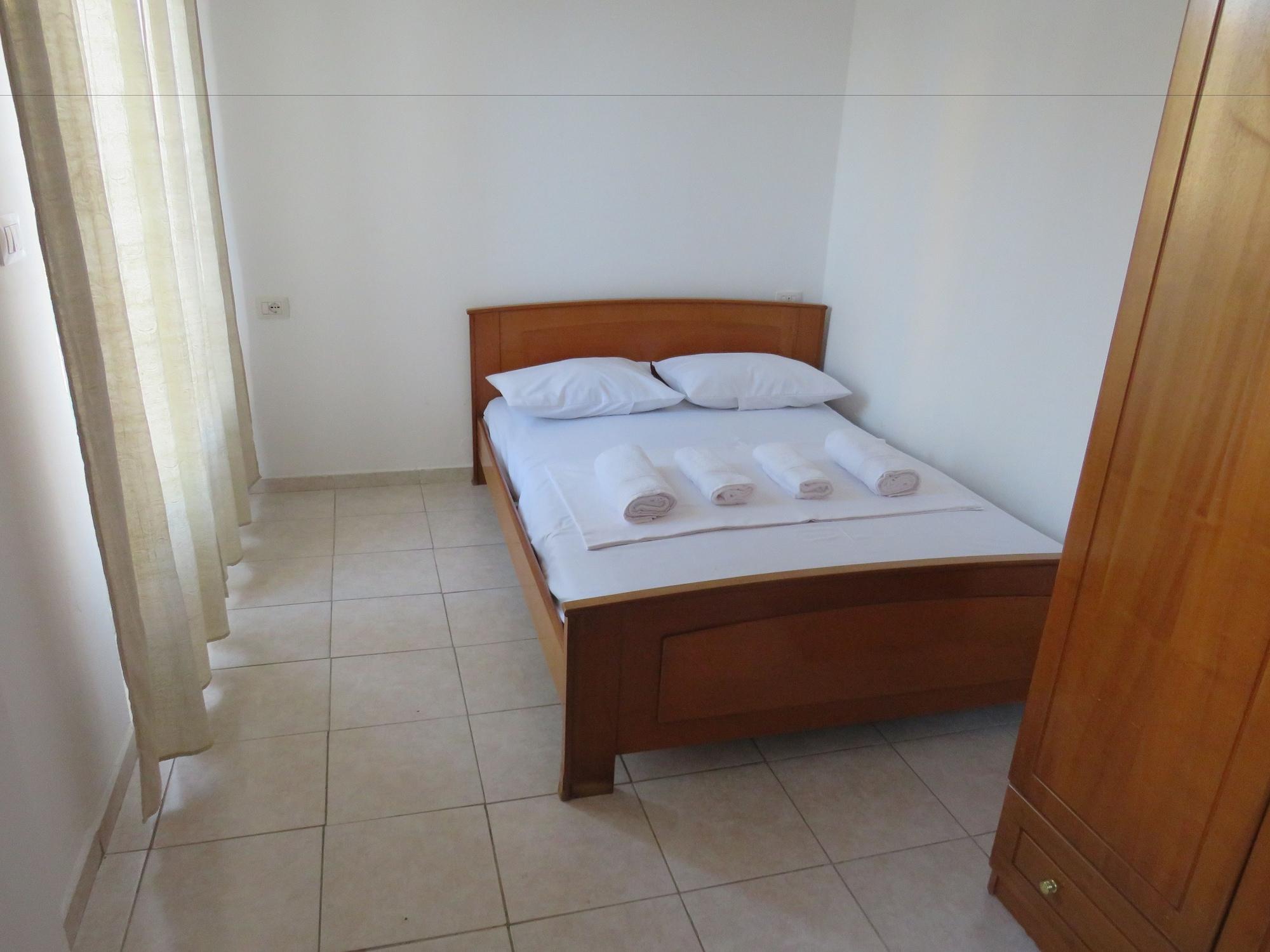 Casa Mia Hotel Sarandë 外观 照片