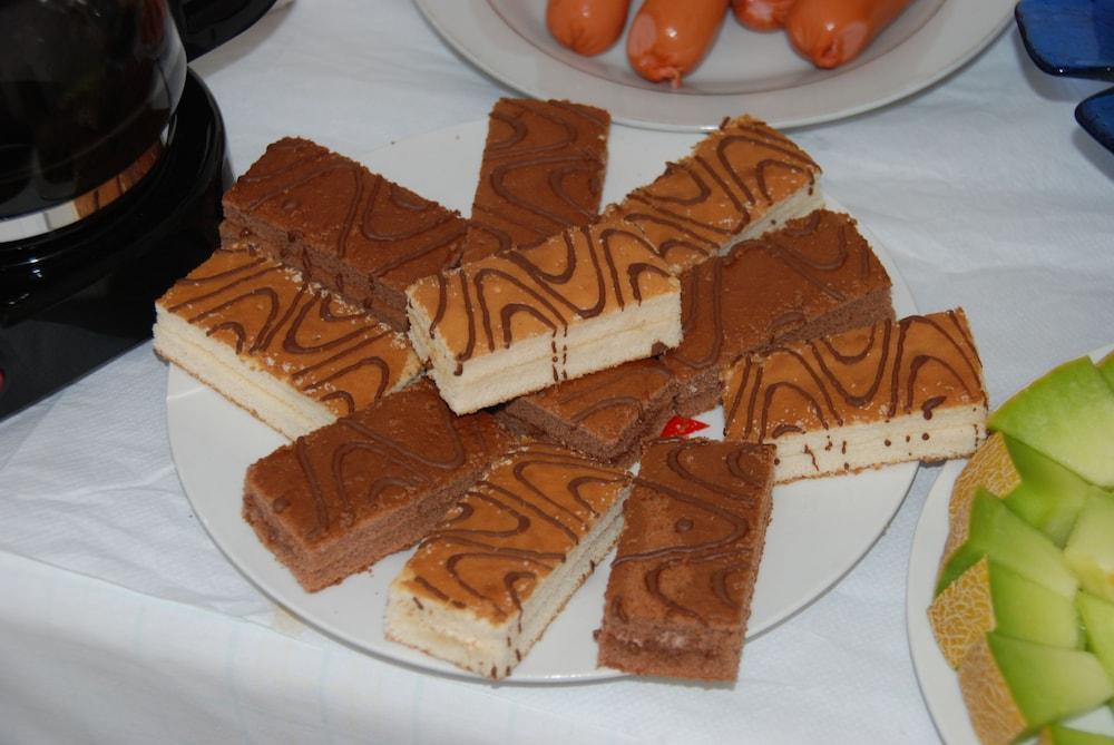 Casa Mia Hotel Sarandë 外观 照片