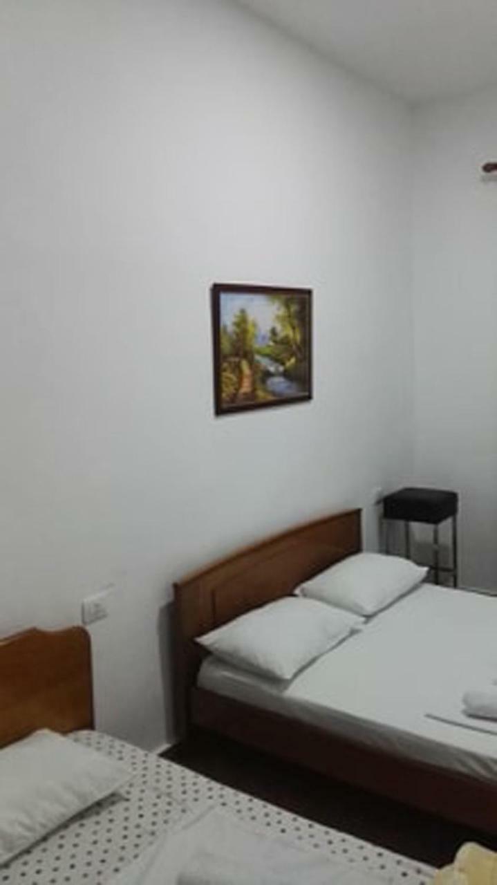 Casa Mia Hotel Sarandë 外观 照片