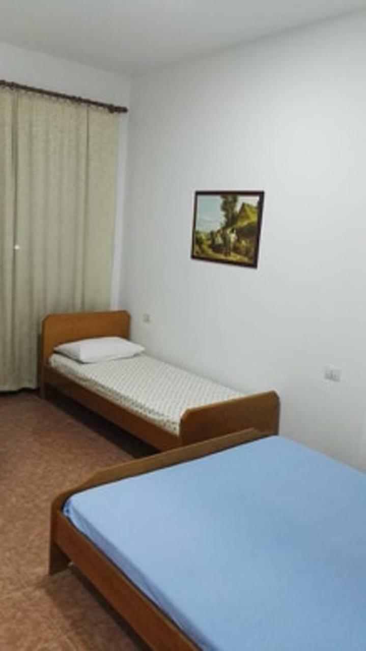 Casa Mia Hotel Sarandë 外观 照片