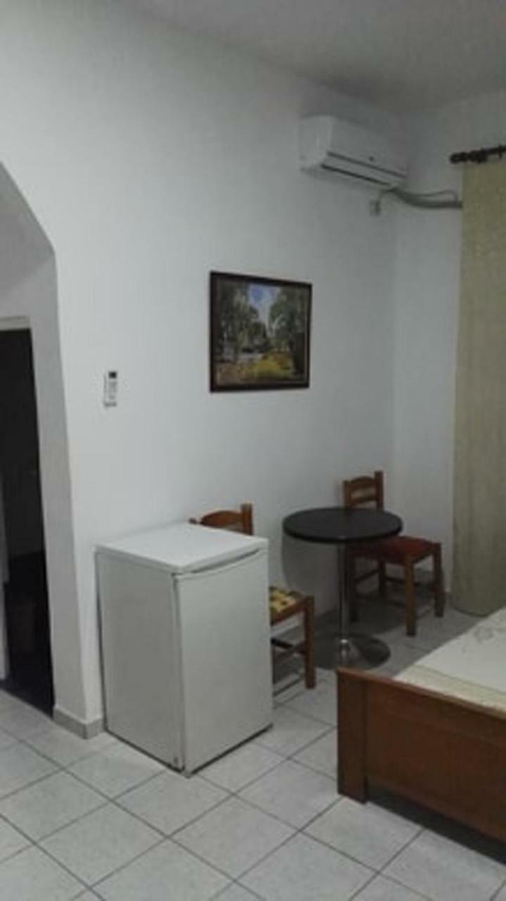 Casa Mia Hotel Sarandë 外观 照片